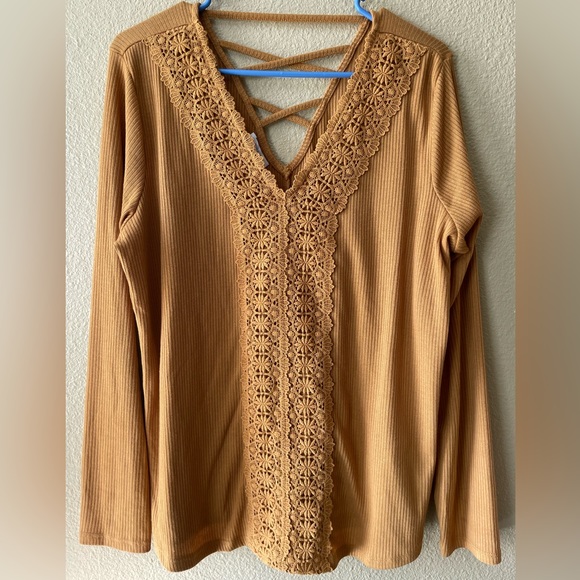 Maurices Tops - Maurice’s XL top, lace detail, cris-cross back, long sleeves, goldenrod
